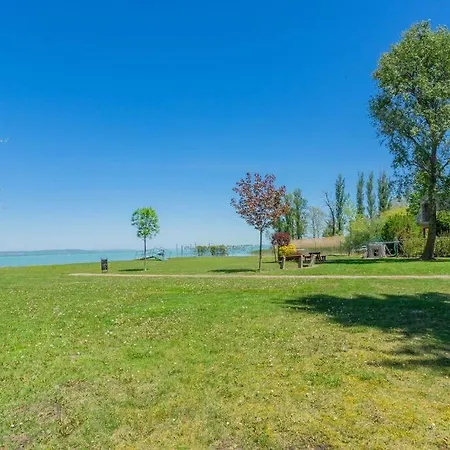 Apartment Sello Beach