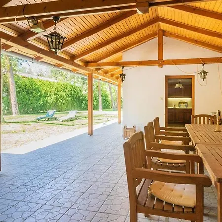 Sello Beach Apartment *